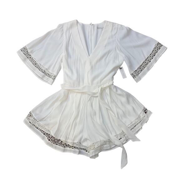 Lovers + Friends white short sleeve romper size M NWT - Picture 12 of 12